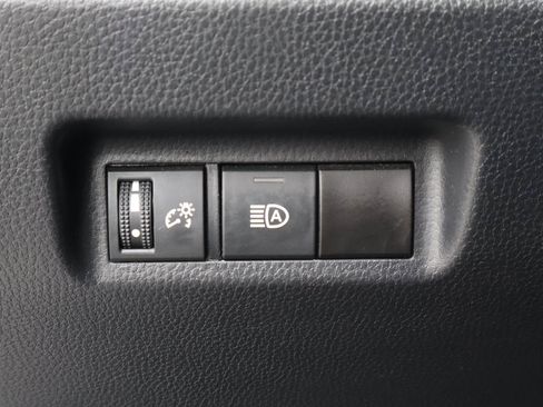 Used 2024 Toyota RAV4 XLE FWD image 15