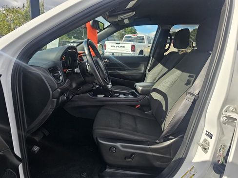 Used 2023 Dodge Durango GT image 23