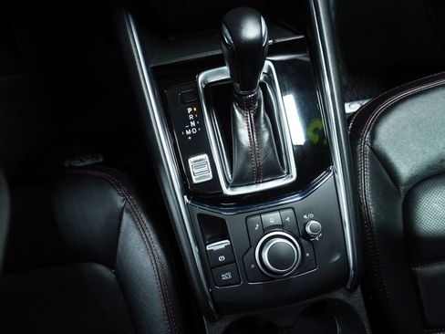 Used 2025 MAZDA CX-5 Carbon Edition image 21