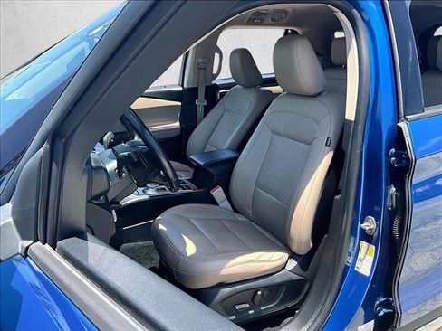 Used 2020 Ford Explorer XLT w/ Equipment Group 202A RWD image 25