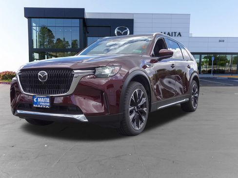 Certified 2024 MAZDA CX-90 Plug-In Hybrid w/ Premium Plus AWD/4WD image 10