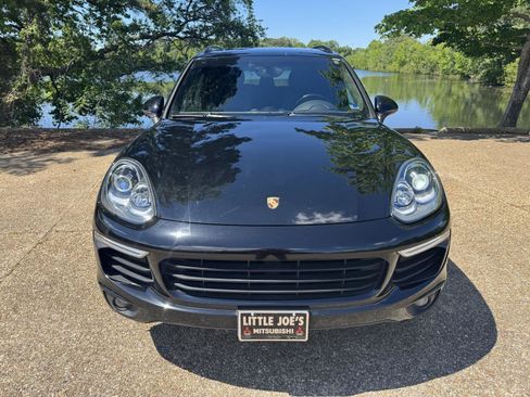 Used 2016 Porsche Cayenne AWD/4WD image 14