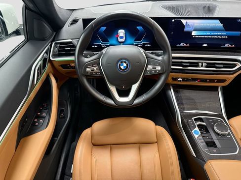 Certified 2023 BMW i4 eDrive35 w/ Premium Package image 10