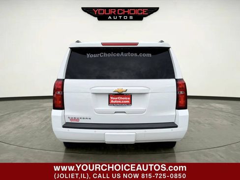 Used 2020 Chevrolet Suburban LT w/ Luxury Package AWD/4WD image 4