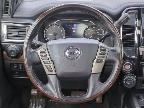 Used 2021 Nissan Titan Platinum Reserve w/ Moonroof Package image 23