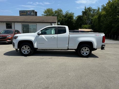 Used 2022 Chevrolet Colorado LT w/ Fleet Safety Package AWD/4WD image 8