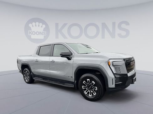 Used 2026 GMC Sierra EV Elevation image 10