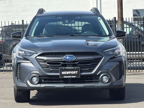 Used 2023 Subaru Outback Premium AWD/4WD image 8