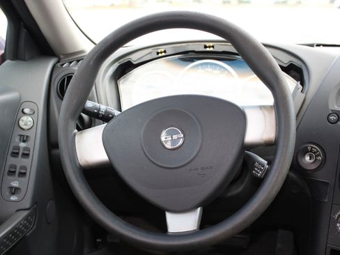 Used 2004 Pontiac Grand Prix GT w/ Drivers Package image 14