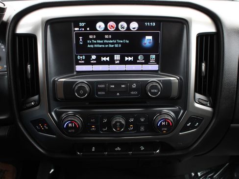Used 2019 Chevrolet Silverado 1500 LT w/ All Star Edition image 10