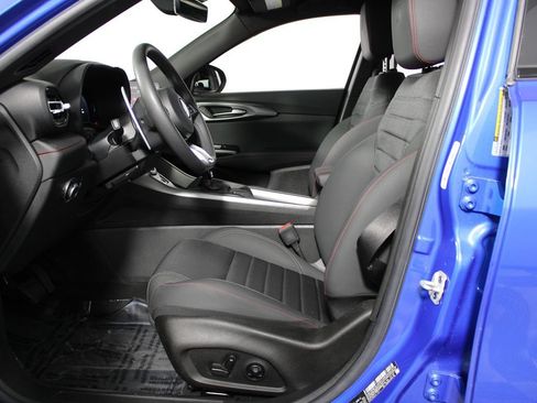 Used 2024 Dodge Hornet R/T w/ R/T Blacktop Package AWD/4WD image 8