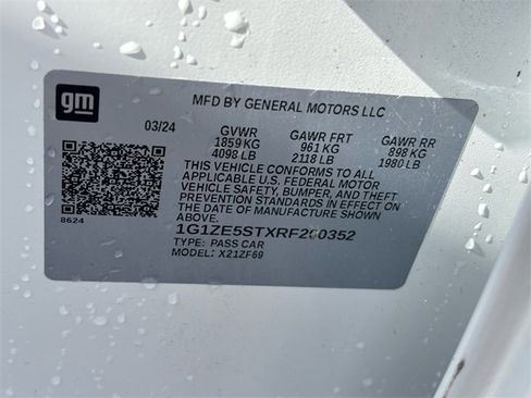 Used 2024 Chevrolet Malibu LT image 27