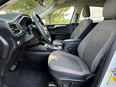 Used 2022 Ford Escape SE AWD/4WD image 16