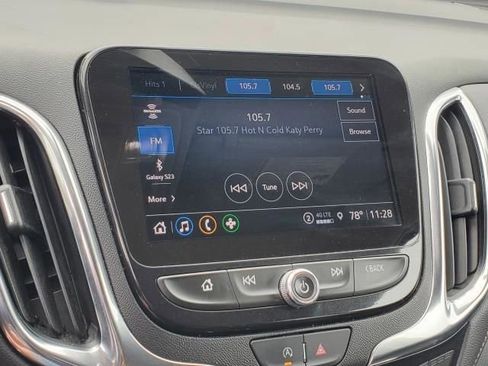 Used 2022 Chevrolet Equinox Premier image 22