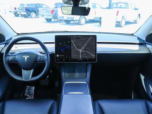 Used 2023 Tesla Model Y Long Range AWD/4WD image 15