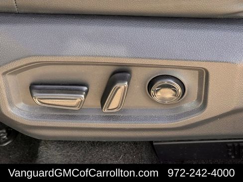 Used 2023 Toyota Tundra Limited image 25