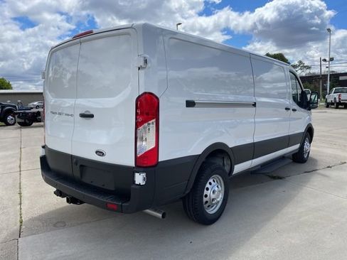 New 2025 Ford Transit 350 148 Low Roof RWD image 7