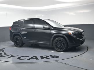 Used 2021 GMC Terrain SLT w/ Elevation Edition video 2