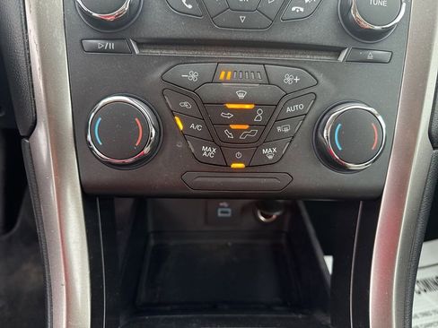 Used 2018 Ford Fusion S image 18