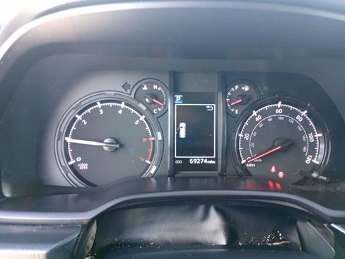 Used 2021 Toyota 4Runner SR5 Premium image 23