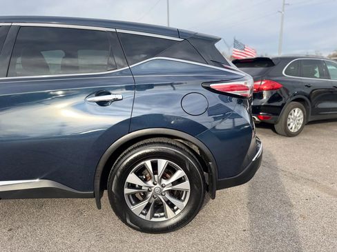 Used 2016 Nissan Murano S image 12