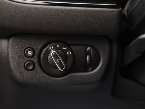 Used 2020 MINI Cooper Clubman S w/ Premium Package image 15