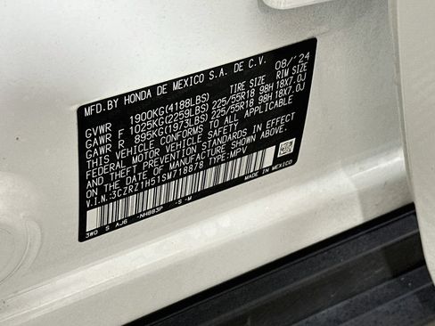 Certified 2025 Honda HR-V Sport image 27