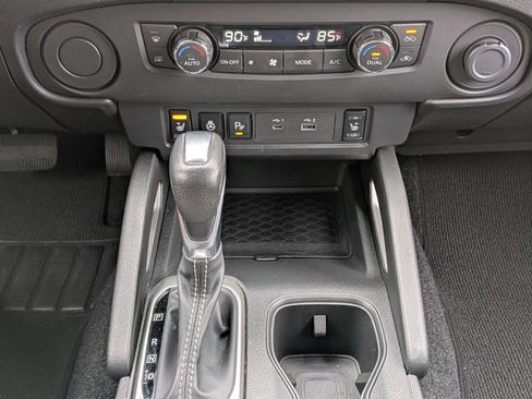 Certified 2024 Nissan Frontier SL w/ Technology Package image 23