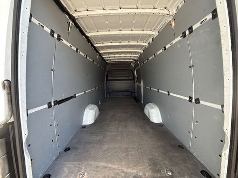 Used 2020 Mercedes-Benz Sprinter 2500 w/ Driver Convenience Package image 28