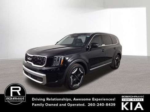 Certified 2024 Kia Telluride EX image 1