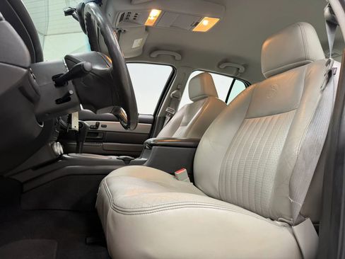 Used 2003 Mercury Marauder RWD image 18
