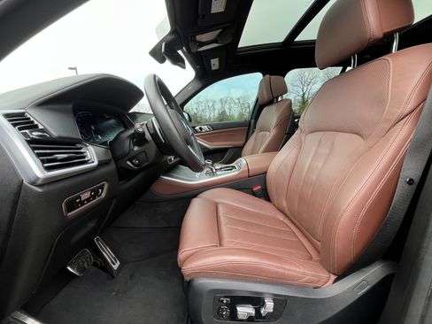 Used 2023 BMW M3 Competition w/ Executive Package image 9