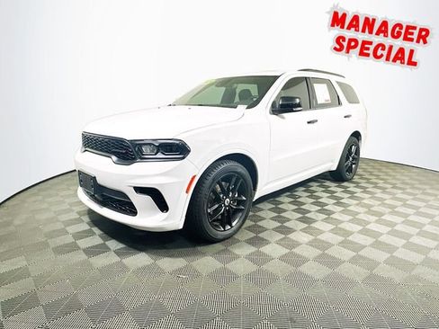 Used 2024 Dodge Durango GT RWD image 4