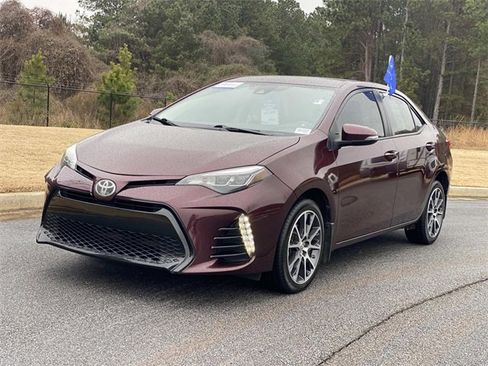 Used 2017 Toyota Corolla SE 50th Anniversary image 10