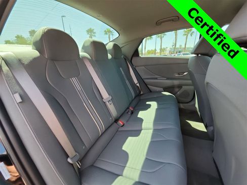 Certified 2025 Hyundai Elantra Sport image 17
