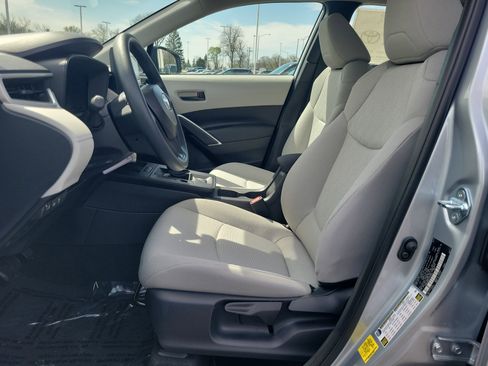 New 2026 Toyota Corolla Cross L image 21