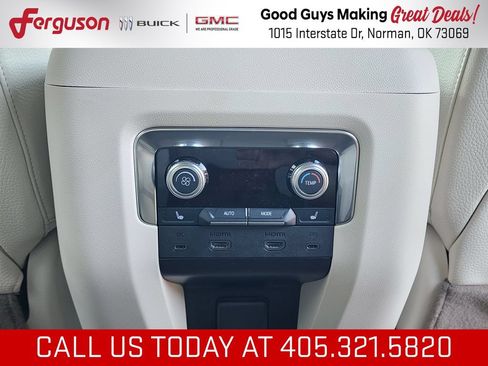New 2026 GMC Yukon Denali w/ Denali Reserve Package AWD/4WD image 57