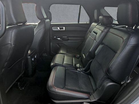 Certified 2023 Ford Explorer ST-Line w/ Class IV Trailer Tow Package AWD/4WD image 23