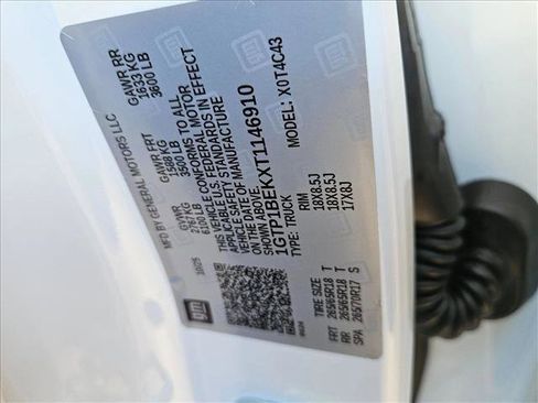 New 2026 GMC Canyon Elevation w/ Technology Package image 17