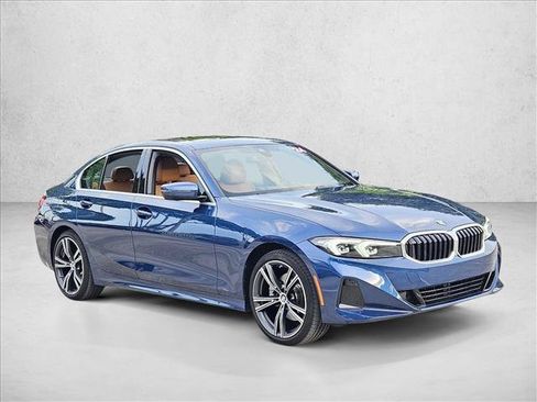 Used 2024 BMW 330i Sedan w/ Premium Package RWD image 3