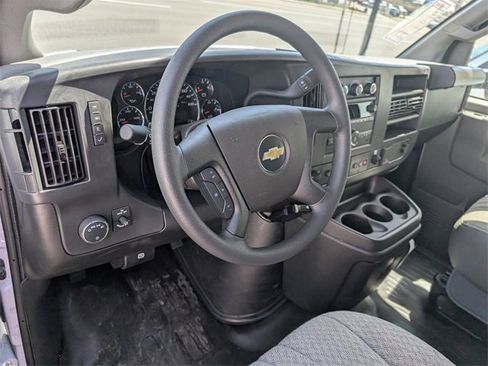 New 2024 Chevrolet Express 3500 Work Van w/ Power Convenience Package image 4