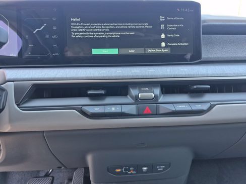 New 2026 Kia EV9 Wind AWD/4WD image 8