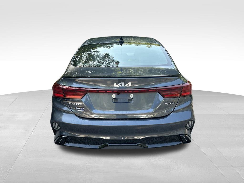 Used 2023 Kia Forte GT-Line w/ GT-Line Premium Package FWD image 4