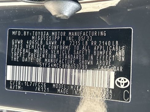 Used 2023 Toyota Corolla SE image 29