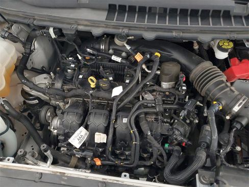 Used 2023 Ford Edge SEL image 9