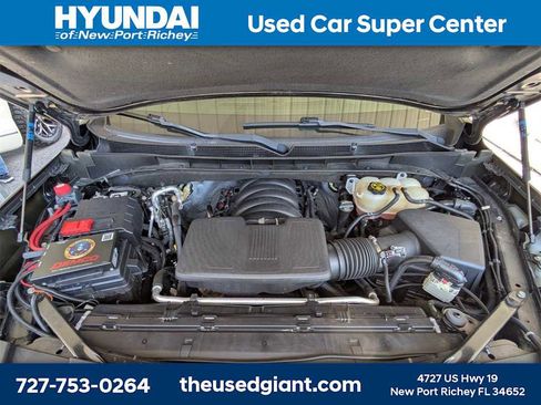 Used 2022 GMC Yukon XL Denali w/ Denali Premium Package image 16