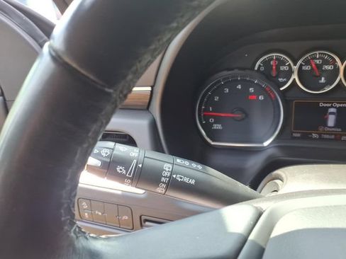 Used 2021 Chevrolet Tahoe Z71 AWD/4WD image 23