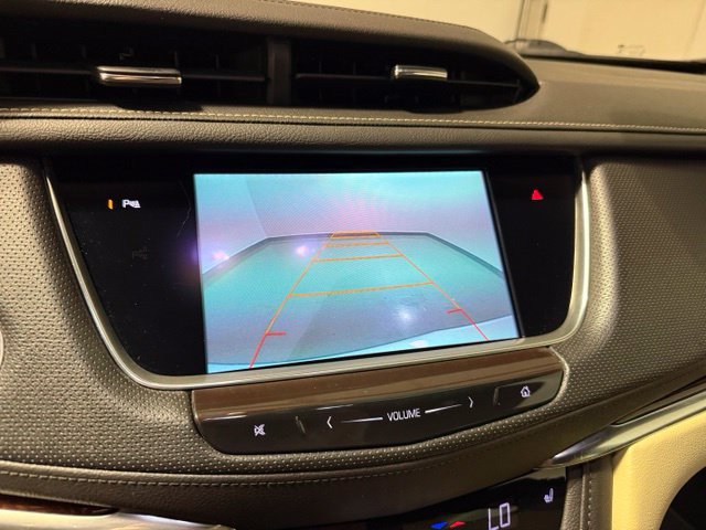 Used 2017 Cadillac XT5 Luxury w/ Driver Awareness Package FWD image 22