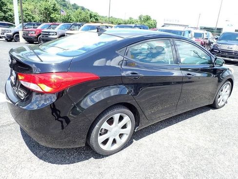 Used 2013 Hyundai Elantra Limited FWD image 6