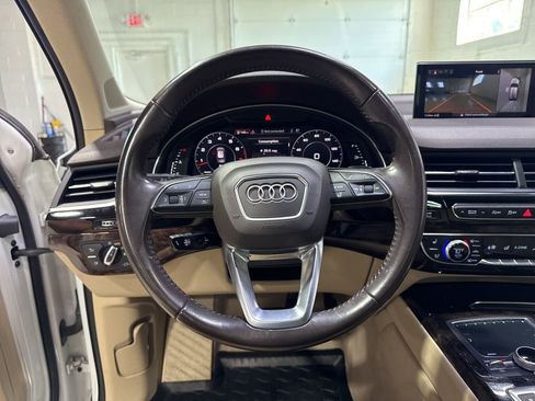 Used 2019 Audi Q7 3.0T Prestige w/ Prestige Package AWD/4WD image 11